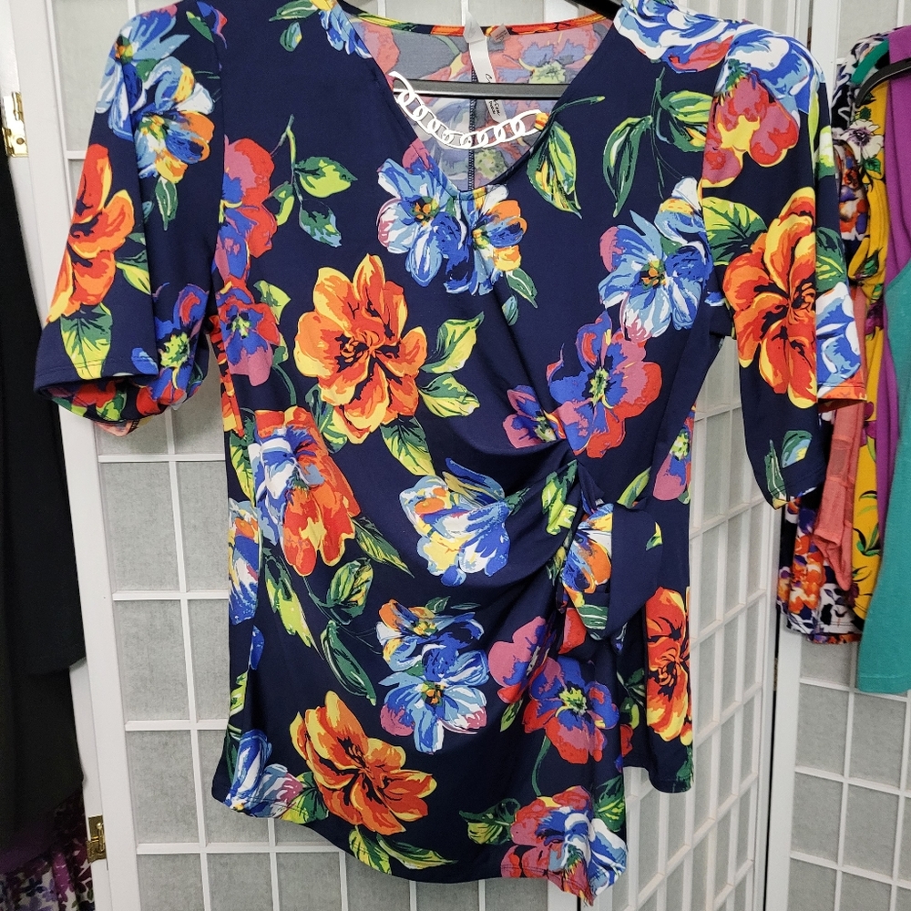 Navy floral side tie surplice top, size Petite L